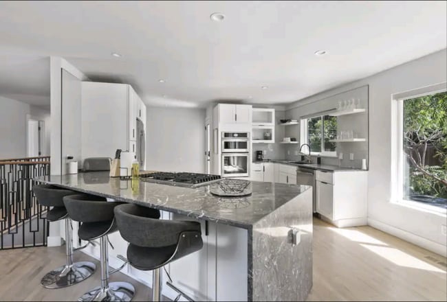 Building Photo - 5245 E Iliff Ave