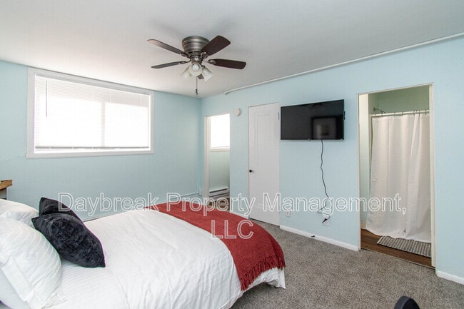 Foto del edificio - 1258 10th St N