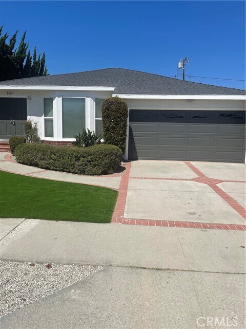 Foto del edificio - 2615 W 179th St