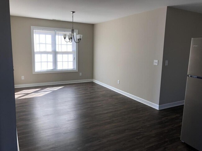 Foto del edificio - 2524 B Brookville
