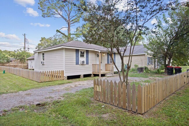 Foto del edificio - Adorable 2 bed, 1 bath home in Lafayette!