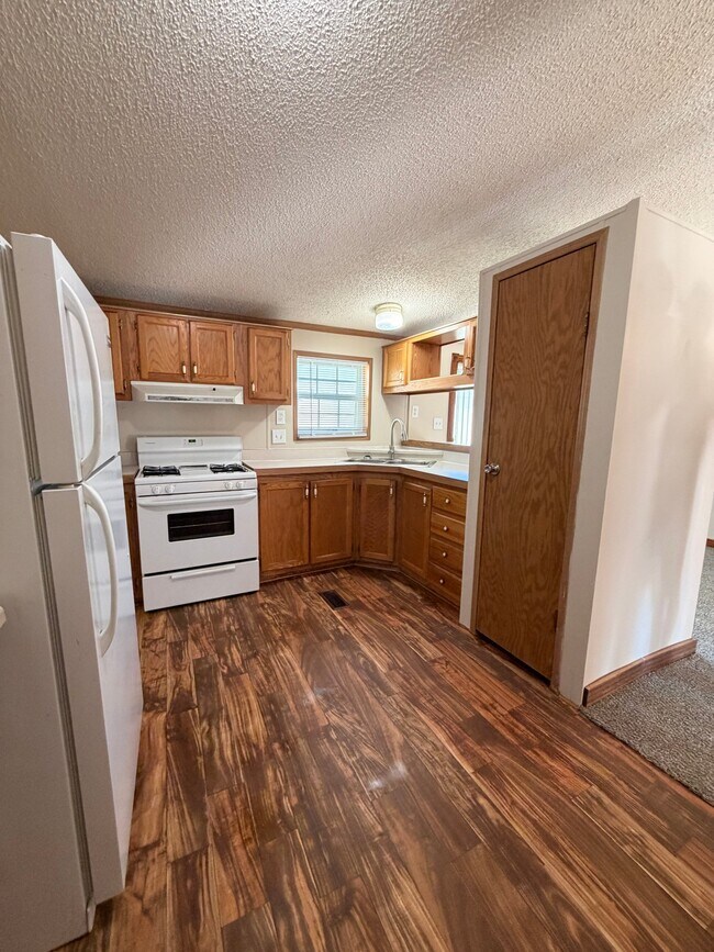 Foto del edificio - 138 Maynard Cir