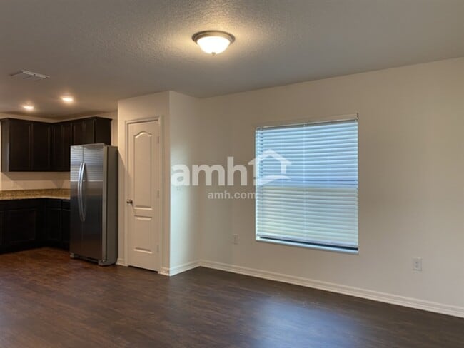 Building Photo - 1122 Brenton Leaf Dr