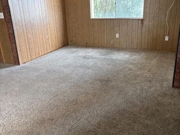 Building Photo - "Charming 3-Bedroom Haven with Cozy Fireplace in Maricopa – Spacious 2264 Sq Ft Retreat!"