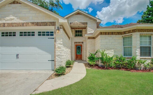 Foto del edificio - 10572 Twin Oak Dr