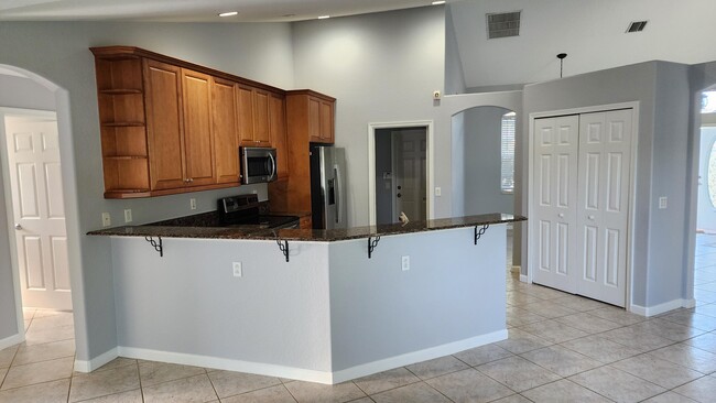 Building Photo - 5610 NW North Crisona Cir