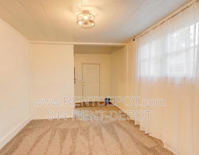 Foto del edificio - 917 N Morton Ave