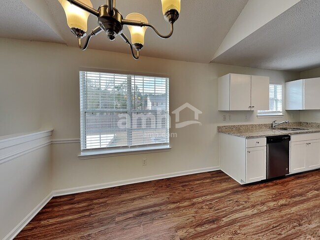 Foto del edificio - 4729 Score Ct