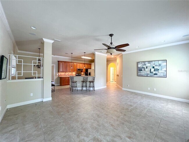 Foto del edificio - 9048 SW 76th Ave