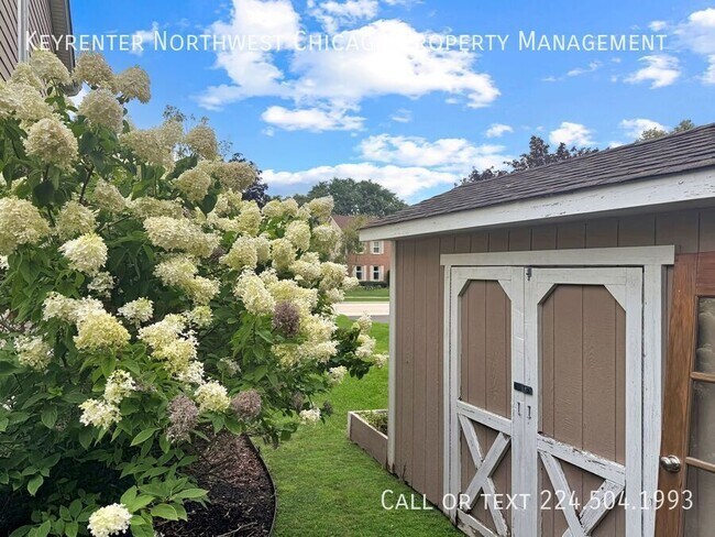 Foto del edificio - 1141 Glenwood Ln