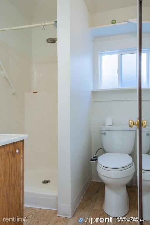 Foto del edificio - Studio, 1 bath House - 5001 Garvin Ave, Ri...