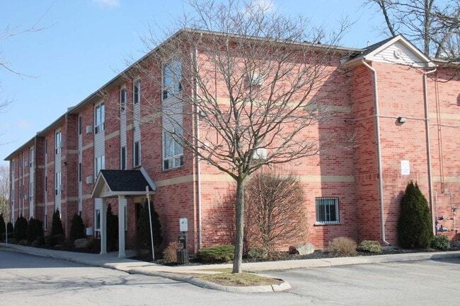 Building Photo - 1275 Bentley Dr