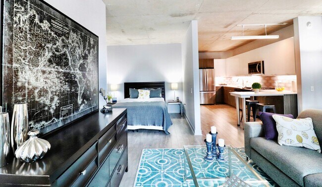 Foto del edificio - 1021 W Addison St