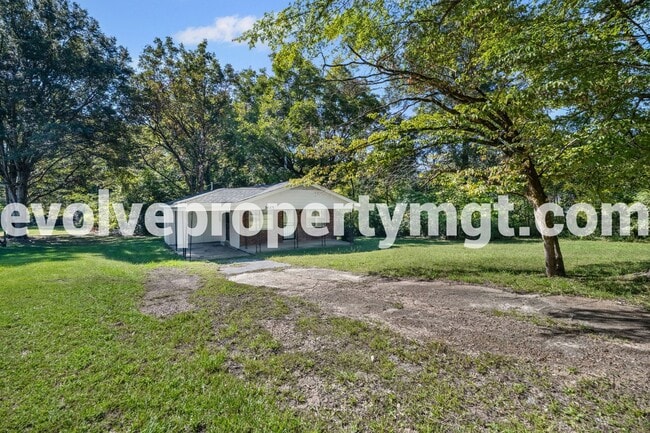 Foto del edificio - 3445 Felton Rd