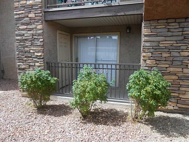 Foto del edificio - 5383 Indian River Dr