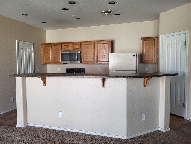 Foto del edificio - 2813 E Dunbar Dr