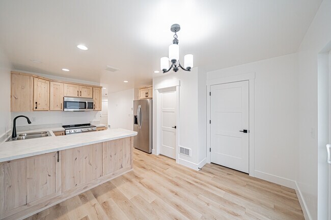 Foto del edificio - 497 Pleasant Country Ln