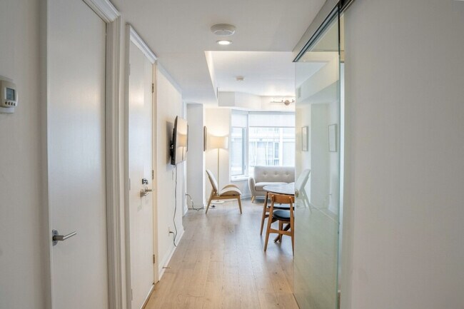 Photo du bâtiment - 55 Avenue Rd