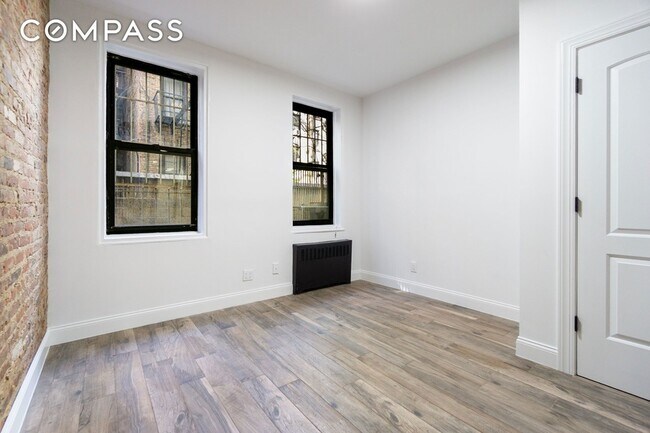 Foto del edificio - 315 E 5th St