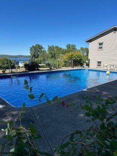 Foto del edificio - 67 Suncrest Terrace