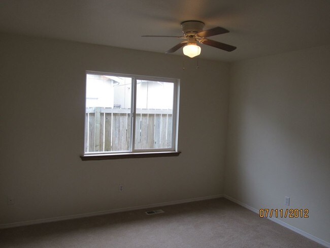 Foto del edificio - 6606 Steamer Dr SE