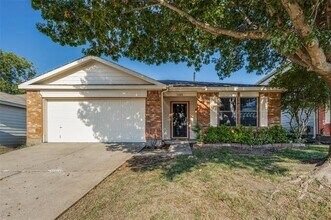 Building Photo - 1309 Mallard Dr