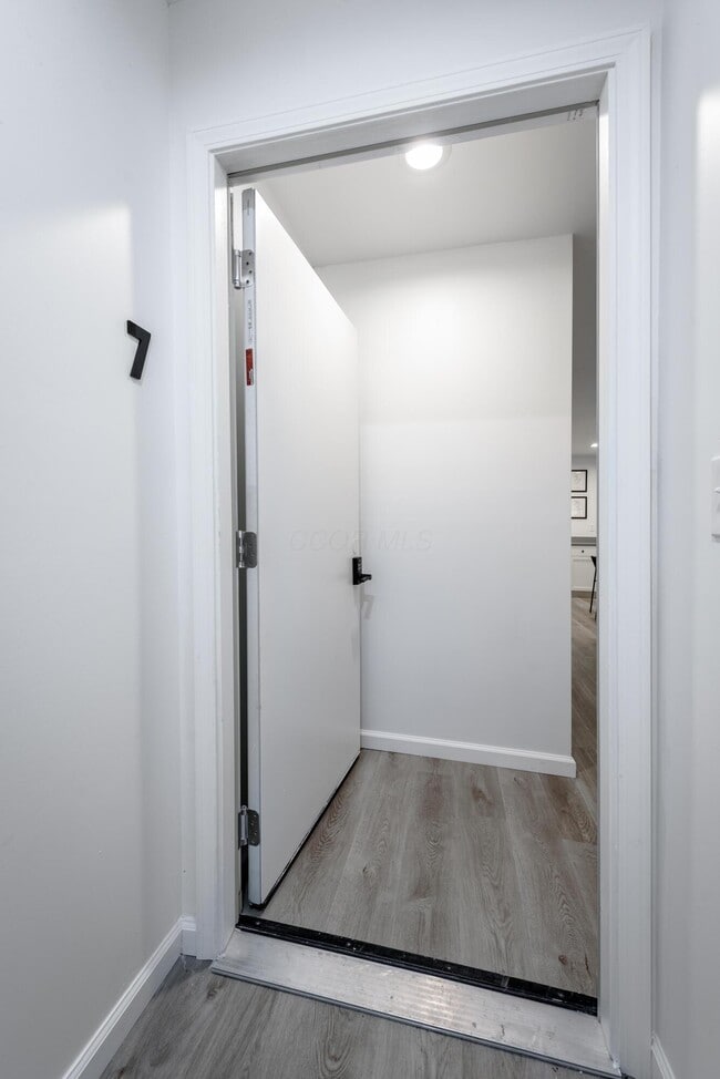 Building Photo - 62 S Main St