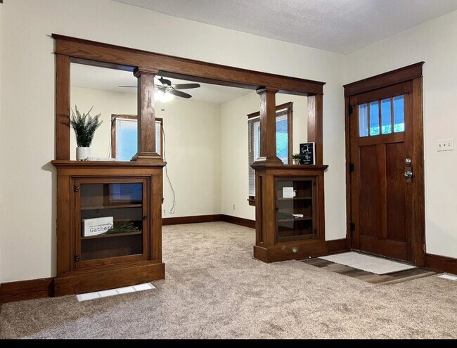 Foto del edificio - 812 Logan St