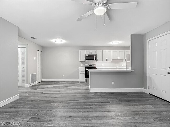 Building Photo - 17426 Birchwood Ln