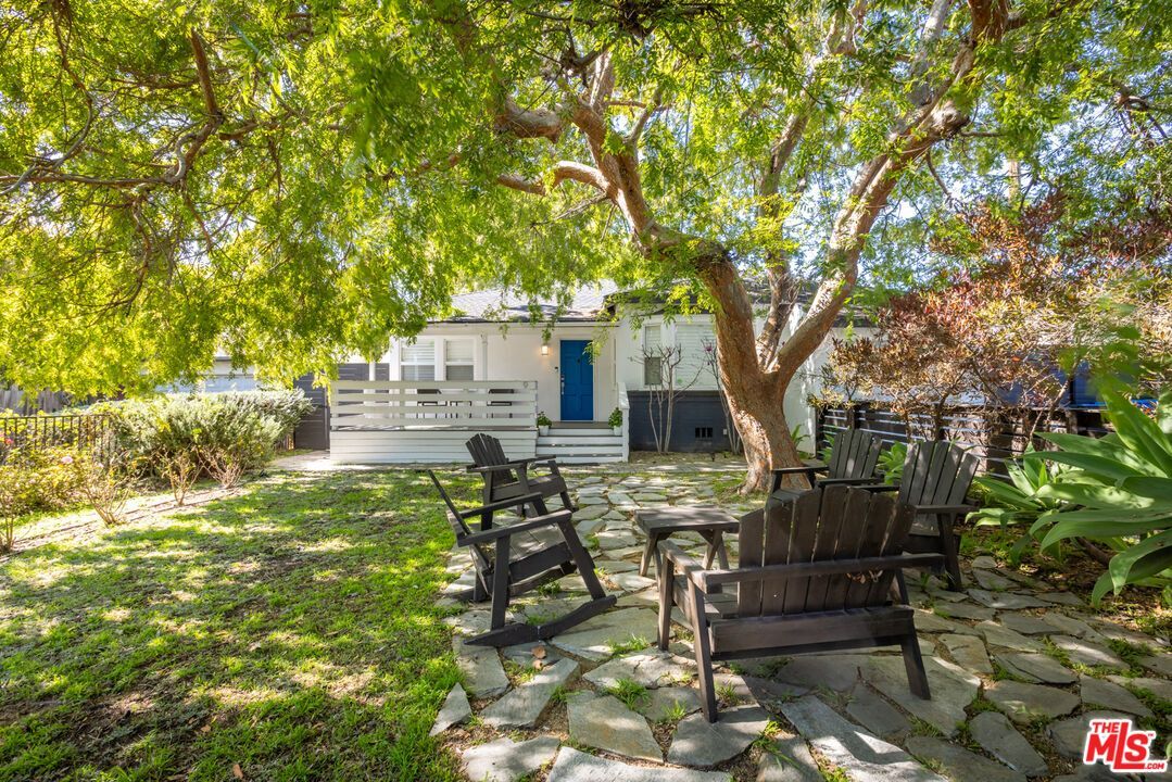 Foto principal - 3839 Marcasel Ave