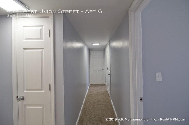 Foto del edificio - 414 W Union St