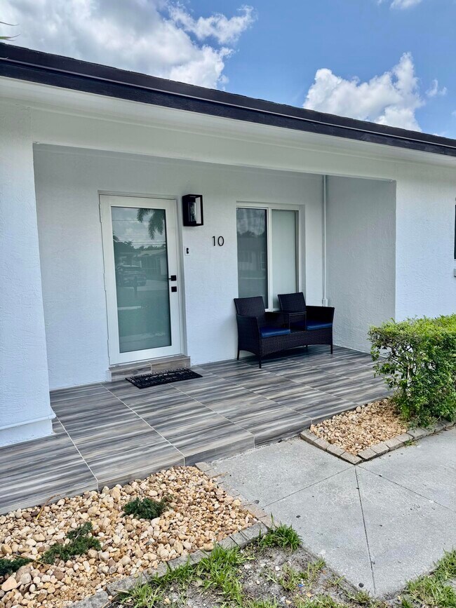 Foto del edificio - 10 Forest Hills Ln