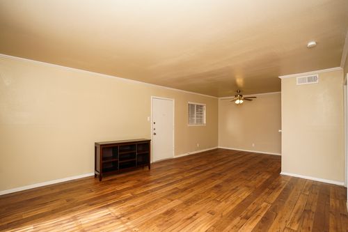 Foto del edificio - 820 Gentleman Rd