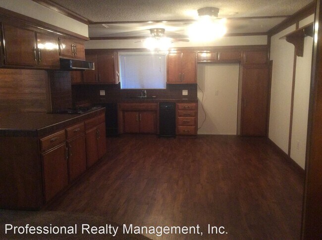 Building Photo - 4 br, 2 bath House - 6017 HESKETH DR.