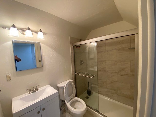 Foto del edificio - 2338 Hearth Dr