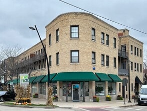 Building Photo - 735 Judson Ave