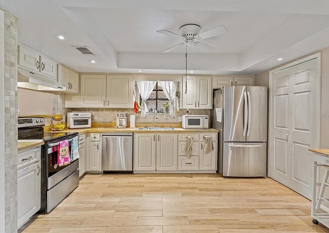 Photo - 542 Belltower Ave Apartment