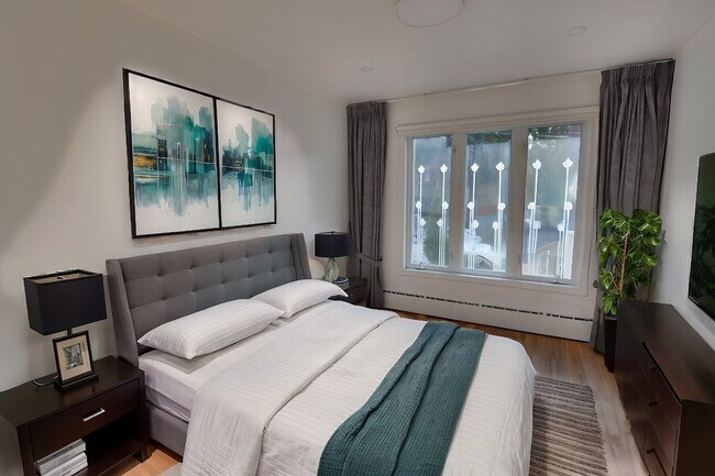 Photo du bâtiment - 1095 Rue Barré