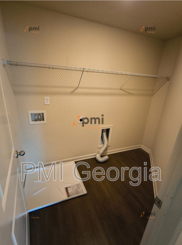 Building Photo - 2889 Cleburne Ter