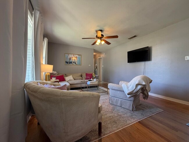 Foto del edificio - 4407 37th St