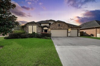 Building Photo - 1111 Wheatfield Ct