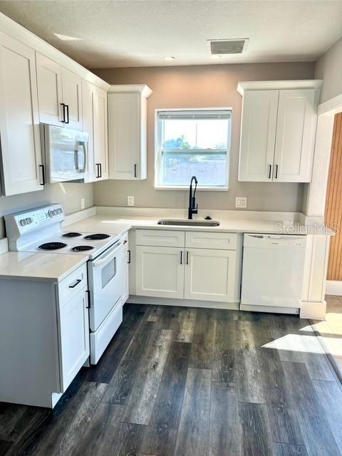 Foto del edificio - 3102 E 7th Ave