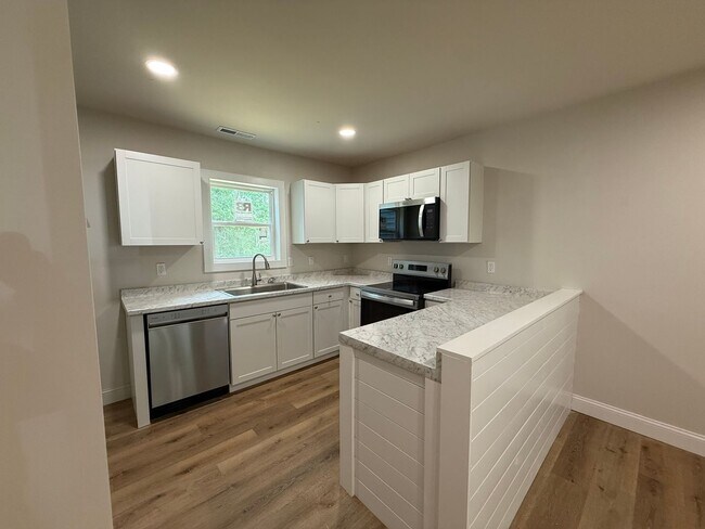 Foto del edificio - Modern Comfort & Convenient Living