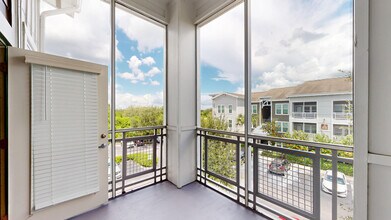 Interior Photo - The Preserve at Gateway