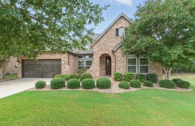 Building Photo - 508 Hidden Meadow Dr