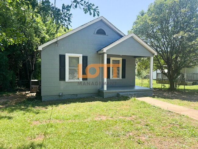 Building Photo - 603 Palmetto Ave