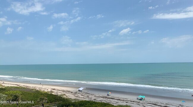 Foto del edificio - 877 N Hwy A1A