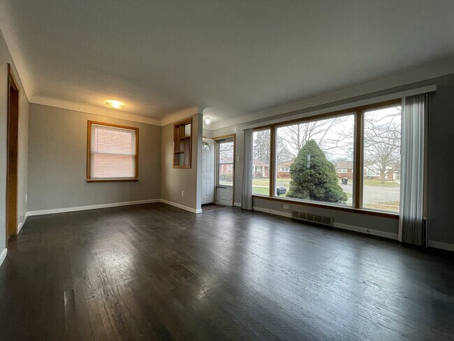 Foto del edificio - Englewood Ave