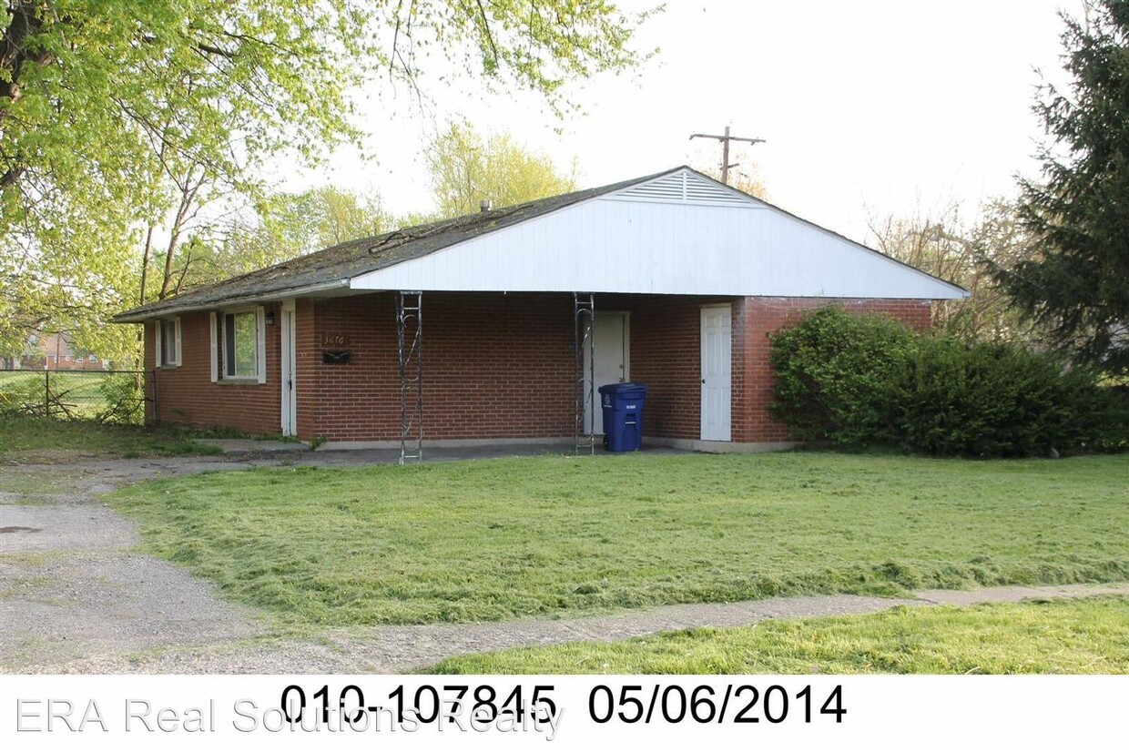 Primary Photo - 3 br, 1.5 bath House - 3676 Roswell Drive