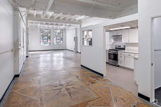 Building Photo - 6221 Hollis St